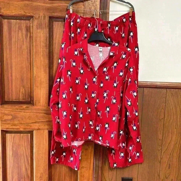Old Navy Christmas Ladies XXL Pajama Set Red With Elf DesignTop And Bottom XXL - Picture 15 of 16
